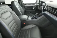 Volkswagen Touareg din 2023 cu 40.450 km - oferta VOL160666 - foto 7