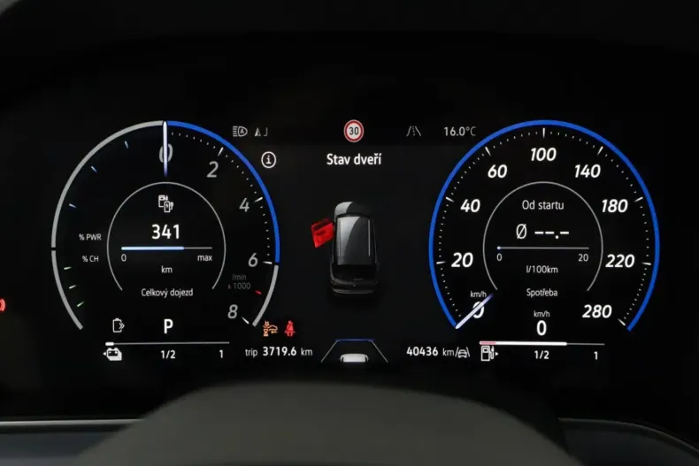 Volkswagen Touareg din 2023 cu 40.450 km - oferta VOL160666 - foto 11