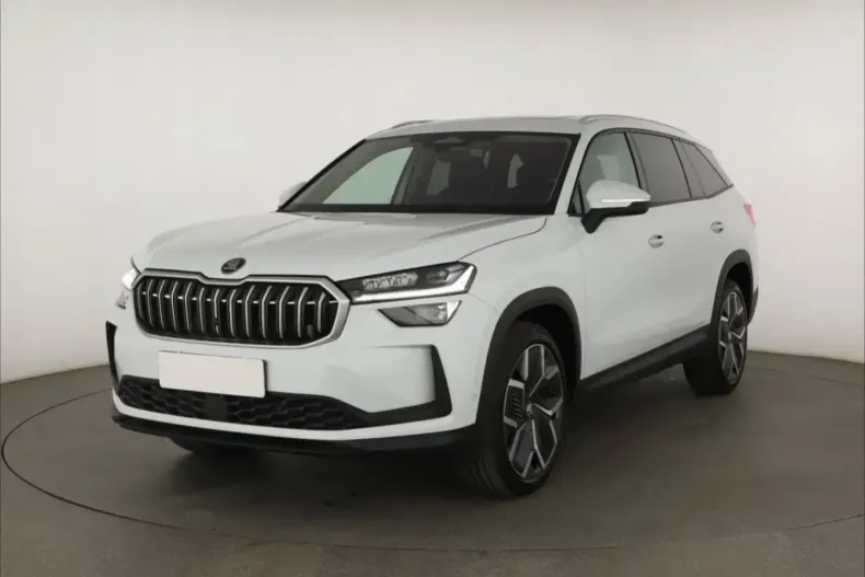 Skoda Kodiaq din 2024 cu 17.179 km - oferta SKO160670 - foto 2