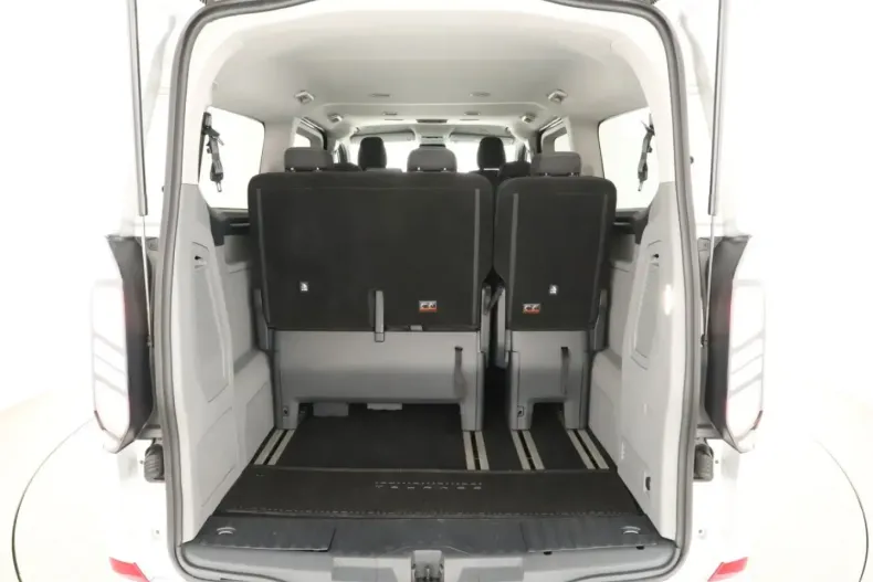 Ford Tourneo Custom din 2024 cu 28.648 km - oferta FOR160673 - foto 19