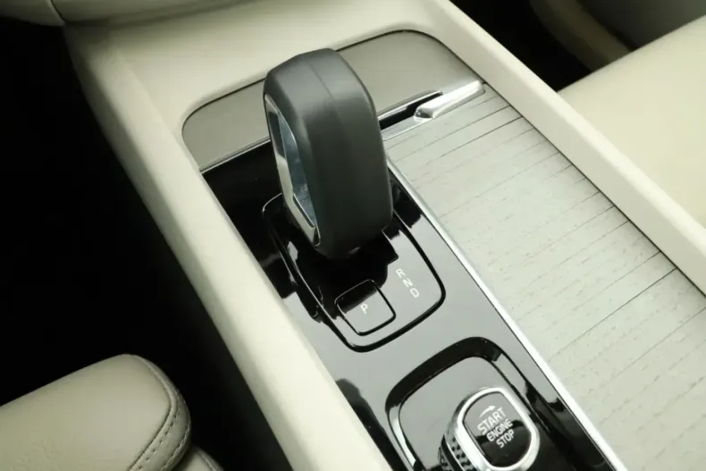 Volvo XC60 din 2023 cu 54.937 km - oferta VOL160674 - foto 15