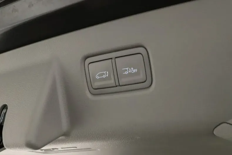 Hyundai STARIA din 2023 cu 34.282 km - oferta HYU160675 - foto 11