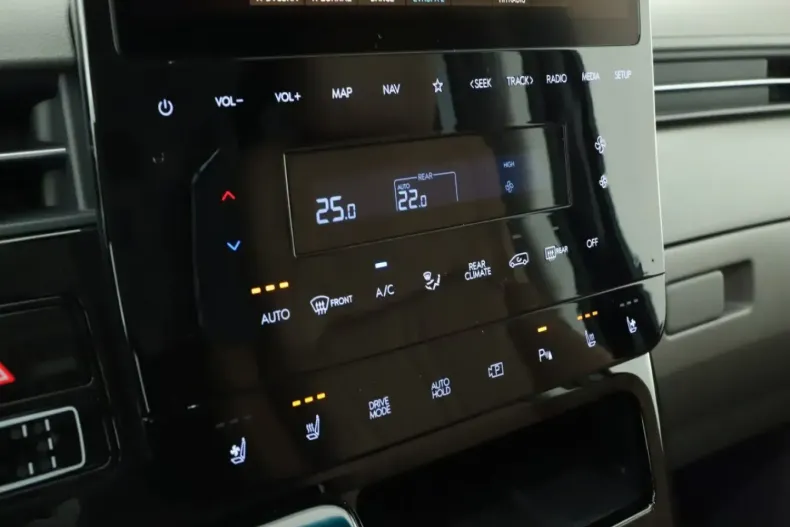 Hyundai STARIA din 2023 cu 34.282 km - oferta HYU160675 - foto 15