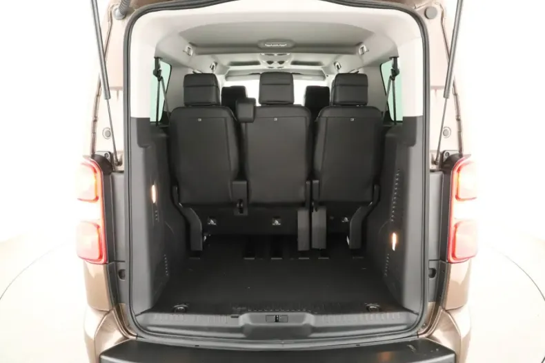 Toyota Proace (Verso) din 2024 cu 21.835 km - oferta TOY160678 - foto 18