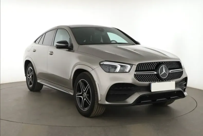 Mercedes-Benz GLE 350 din 2021 cu 135.650 km - oferta MER160680 - foto 1