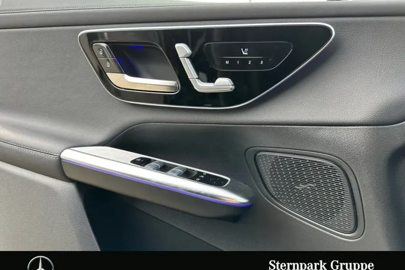 Mercedes-Benz GLC 300 din 2025 cu 13.312 km - oferta MER160685 - foto 16