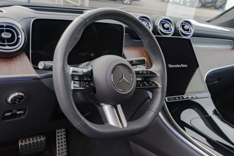 Mercedes-Benz GLC 300 din 2024 cu 24.771 km - oferta MER160687 - foto 11