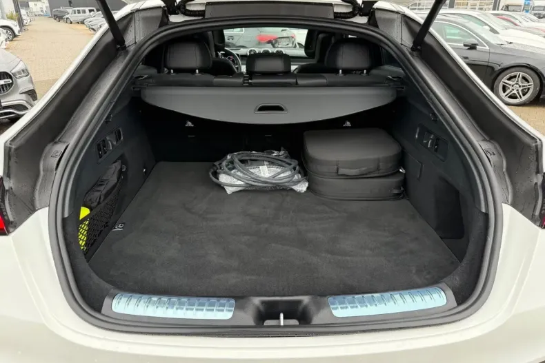 Mercedes-Benz GLC 300 din 2025 cu 8.886 km - oferta MER160690 - foto 21