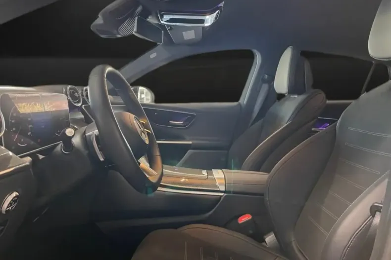 Mercedes-Benz GLC 300 din 2024 cu 19.900 km - oferta MER160692 - foto 6