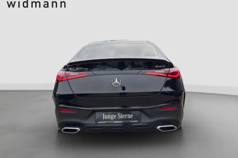 Mercedes-Benz GLC 300 din 2023 cu 62.687 km - oferta MER160696 - foto 4