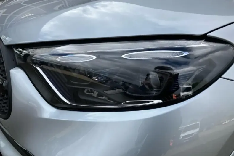 Mercedes-Benz GLC 300 din 2024 cu 39.900 km - oferta MER160701 - foto 3