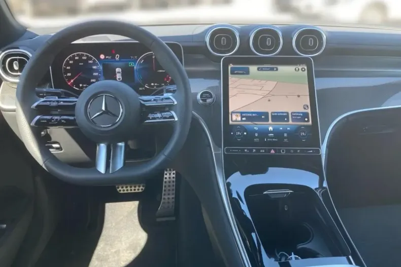 Mercedes-Benz GLC 300 din 2024 cu 8.049 km - oferta MER160703 - foto 8