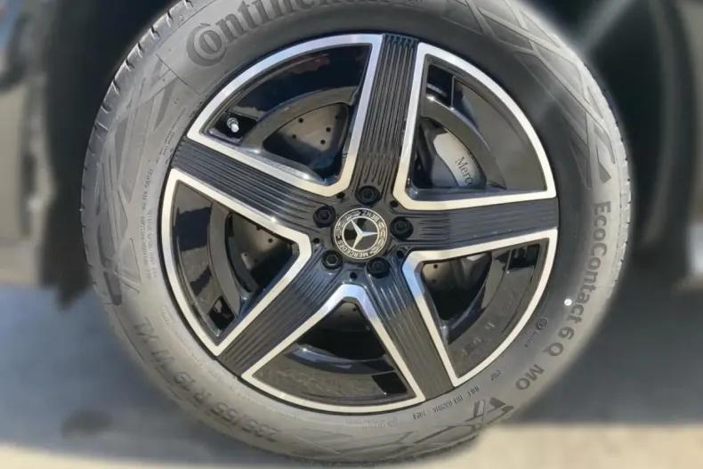 Mercedes-Benz GLC 300 din 2024 cu 8.049 km - oferta MER160703 - foto 16