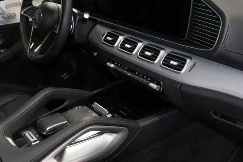 Mercedes-Benz GLE 350 din 2025 cu 18.976 km - oferta MER160707 - foto 20