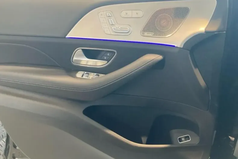 Mercedes-Benz GLE 350 din 2025 cu 13.900 km - oferta MER160708 - foto 16