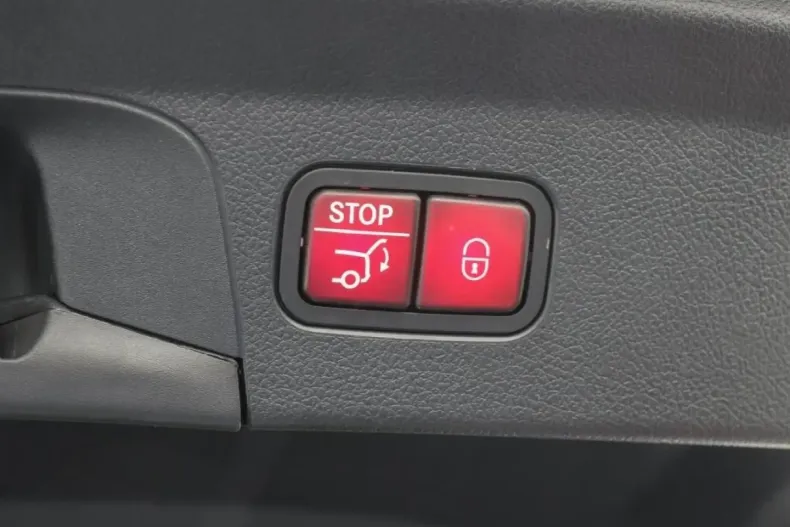 Mercedes-Benz GLE 350 din 2025 cu 16.978 km - oferta MER160709 - foto 19