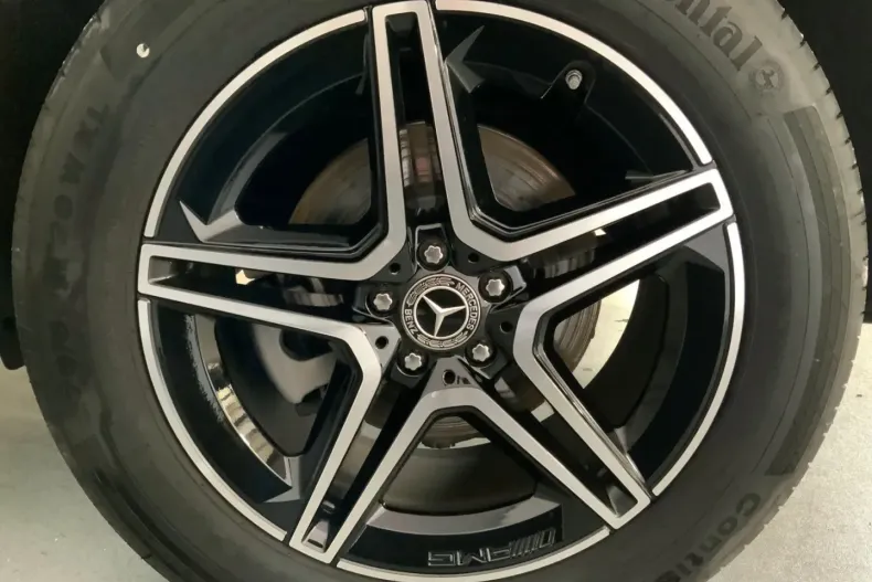 Mercedes-Benz GLE 350 din 2024 cu 5.464 km - oferta MER160710 - foto 8