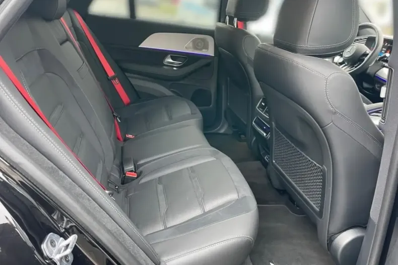 Mercedes-Benz GLE 53 AMG din 2025 cu 8.318 km - oferta MER160714 - foto 12