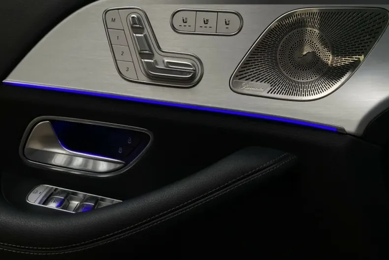 Mercedes-Benz GLE 400 din 2024 cu 7.320 km - oferta MER160724 - foto 15