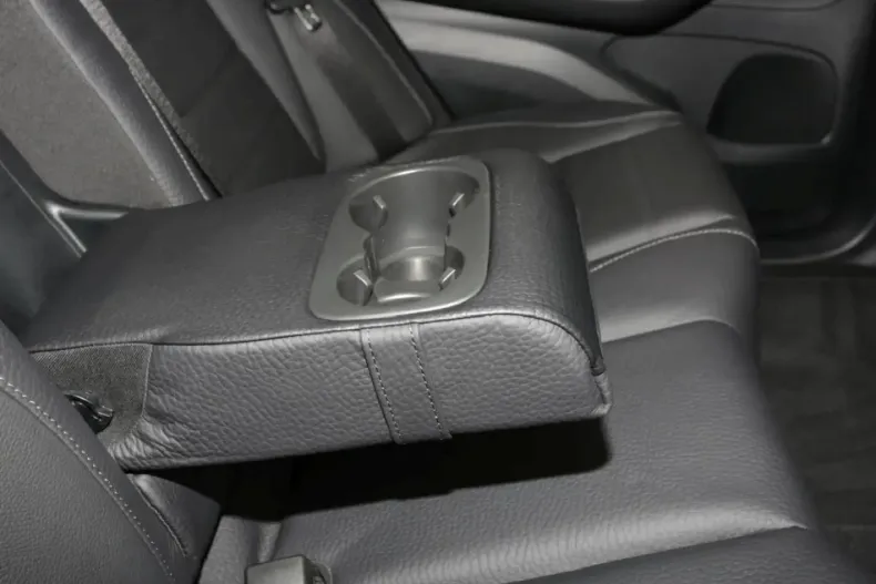 Mercedes-Benz GLE 400 din 2025 cu 5.600 km - oferta MER160726 - foto 22