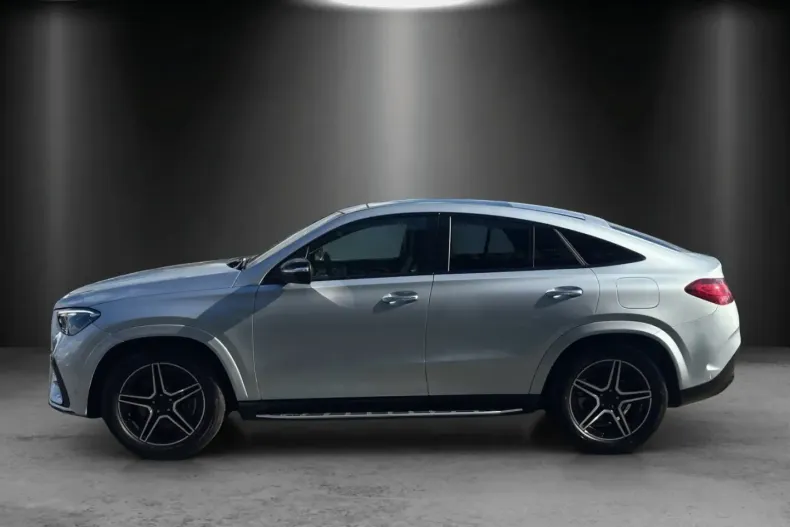 Mercedes-Benz GLE 400 din 2023 cu 7.642 km - oferta MER160728 - foto 2