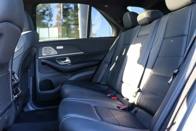 Mercedes-Benz GLE 400 din 2024 cu 31.100 km - oferta MER160731 - foto 28