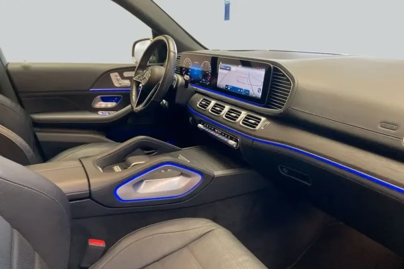 Mercedes-Benz GLE 400 din 2023 cu 16.705 km - oferta MER160734 - foto 12