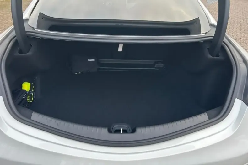 Mercedes-Benz CLE 200 din 2023 cu 4.352 km - oferta MER160739 - foto 10