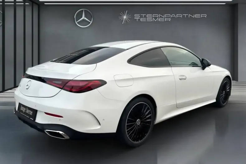 Mercedes-Benz CLE 200 din 2023 cu 4.352 km - oferta MER160739 - foto 13