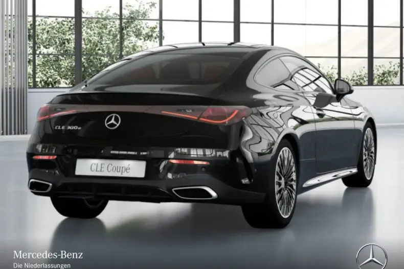 Mercedes-Benz CLE 300 din 2024 cu 7.884 km - oferta MER160744 - foto 5