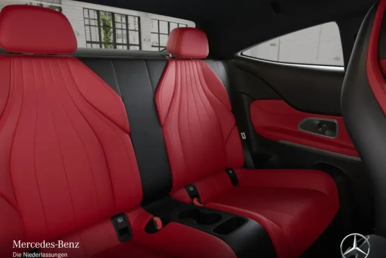 Mercedes-Benz CLE 300 din 2024 cu 7.884 km - oferta MER160744 - foto 13