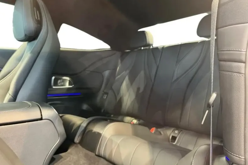 Mercedes-Benz CLE 300 din 2024 cu 6.247 km - oferta MER160745 - foto 7