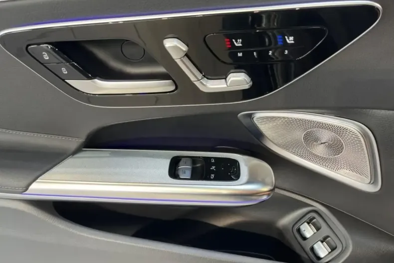 Mercedes-Benz CLE 300 din 2024 cu 6.247 km - oferta MER160745 - foto 15