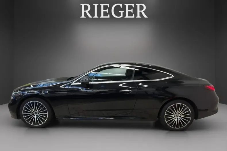 Mercedes-Benz CLE 300 din 2024 cu 22.990 km - oferta MER160749 - foto 5