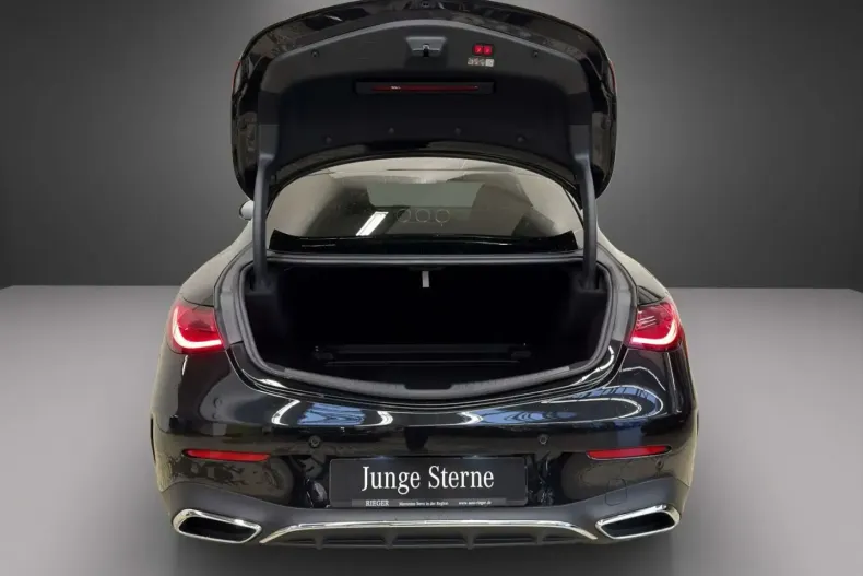 Mercedes-Benz CLE 300 din 2024 cu 22.990 km - oferta MER160749 - foto 12