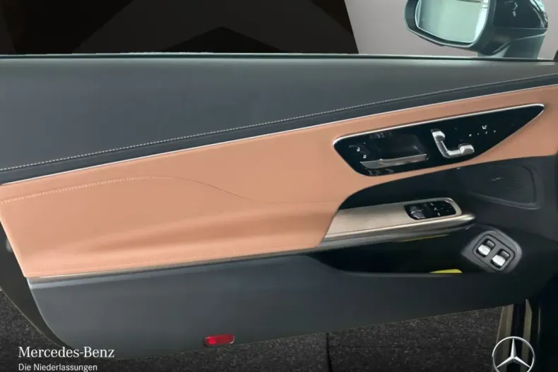 Mercedes-Benz CLE 300 din 2024 cu 8.002 km - oferta MER160750 - foto 20