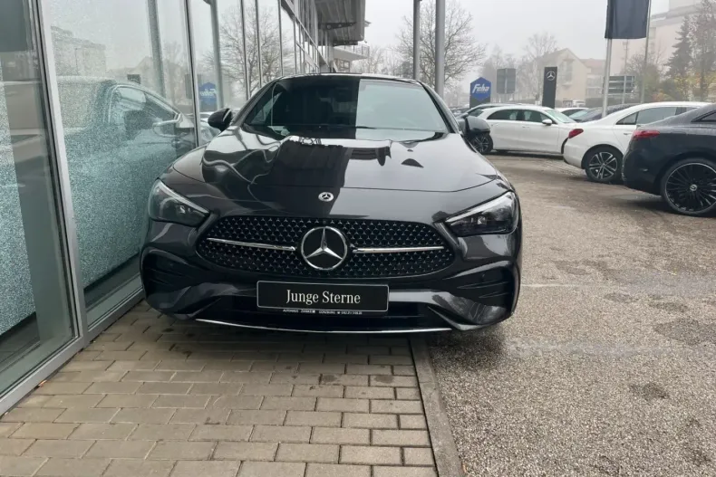 Mercedes-Benz CLE 300 din 2023 cu 3.476 km - oferta MER160754 - foto 2