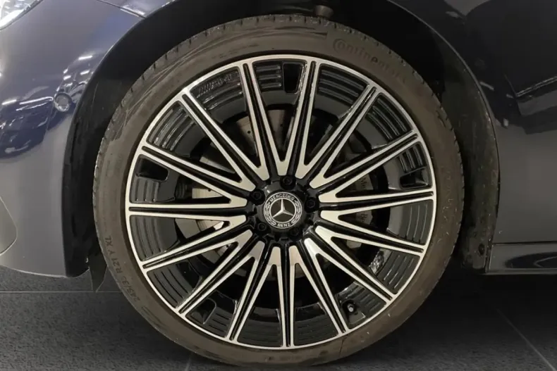 Mercedes-Benz E 200 din 2025 cu 8.777 km - oferta MER160756 - foto 19