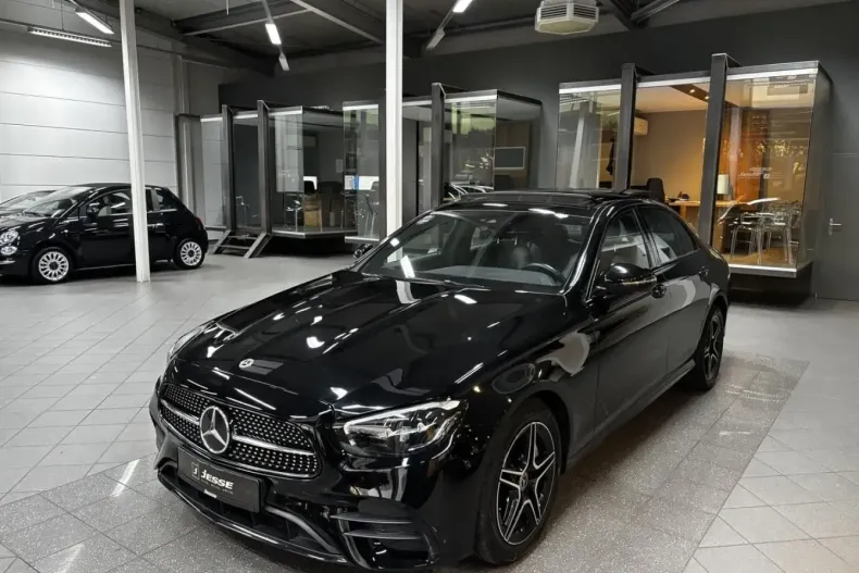 Mercedes-Benz E 300 din 2023 cu 58.200 km - oferta MER160758 - foto 1