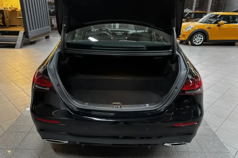 Mercedes-Benz E 300 din 2023 cu 58.200 km - oferta MER160758 - foto 16