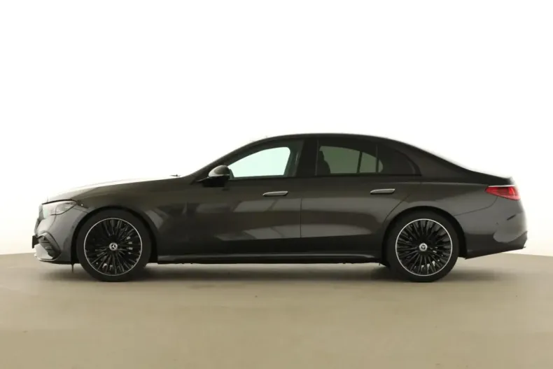 Mercedes-Benz E 220 din 2025 cu 9.995 km - oferta MER160759 - foto 3