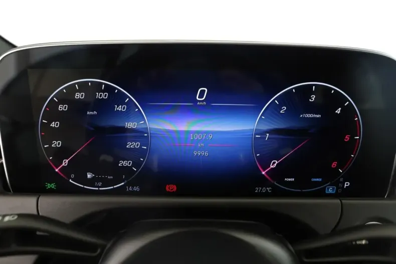 Mercedes-Benz E 220 din 2025 cu 9.995 km - oferta MER160759 - foto 10