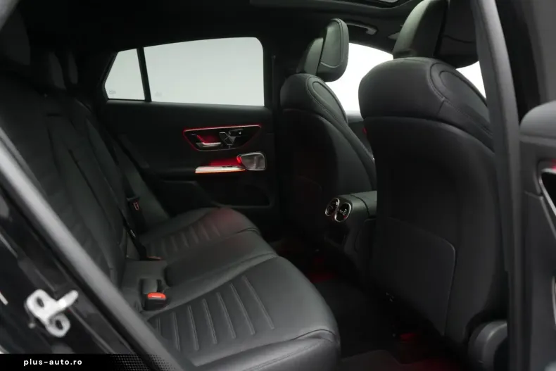 Mercedes-Benz GLC 300 din 2025 cu 11.000 km - oferta MER160761 - foto 8