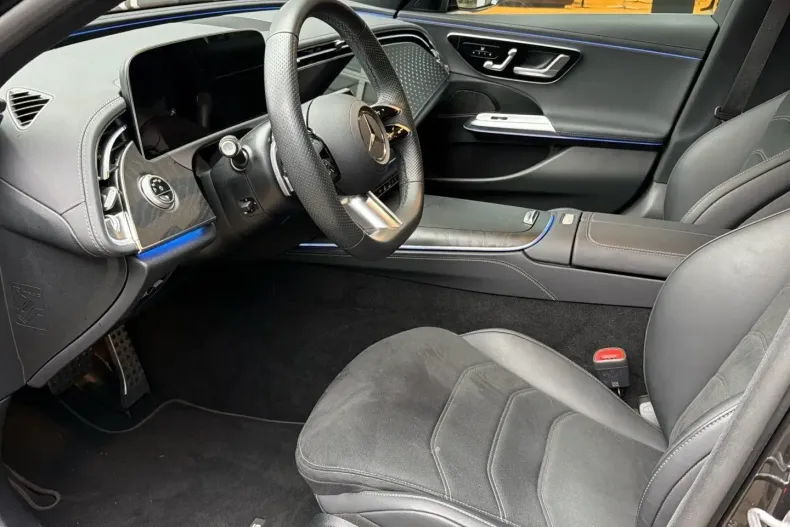 Mercedes-Benz E 200 din 2025 cu 15.580 km - oferta MER160775 - foto 11