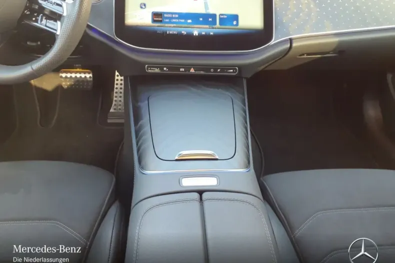 Mercedes-Benz E 220 din 2024 cu 11.277 km - oferta MER160777 - foto 15