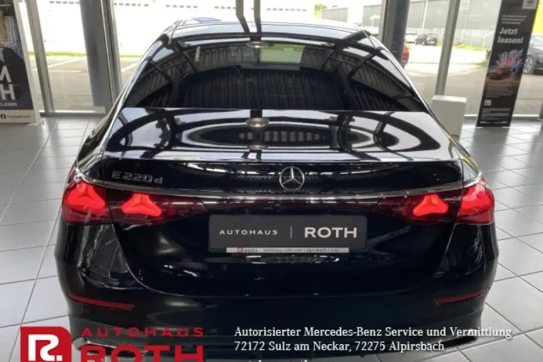 Mercedes-Benz E 220 din 2023 cu 32.300 km - oferta MER160780 - foto 7