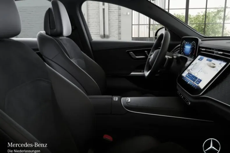 Mercedes-Benz E 200 din 2024 cu 5.291 km - oferta MER160781 - foto 11