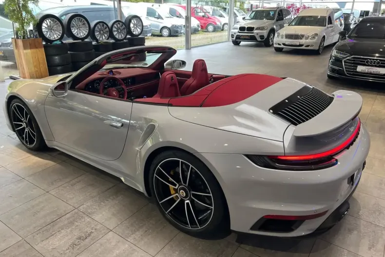 Porsche 911 din 2023 cu 2.500 km - oferta POR160794 - foto 5