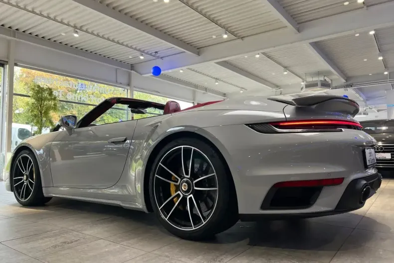 Porsche 911 din 2023 cu 2.500 km - oferta POR160794 - foto 7