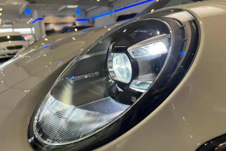 Porsche 911 din 2023 cu 2.500 km - oferta POR160794 - foto 17